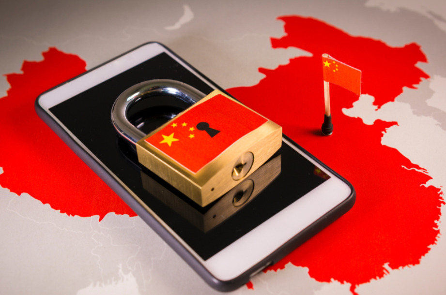 Huawei Outhustles Trump by Hoarding Chips Vital for China 5G