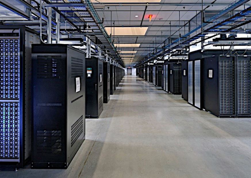 NVIDIAとインフィニオン、次世代AIサーバラック向け800V電力供給アーキテクチャ開発で協業
