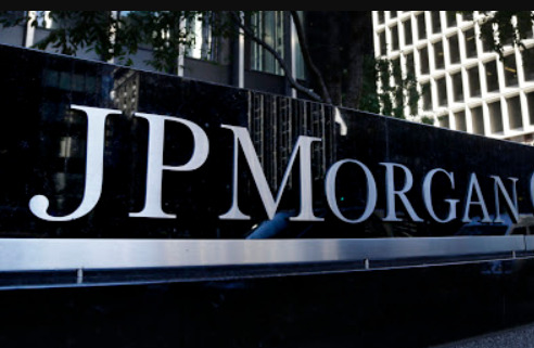 J.P. Morgan: 2 High-Yield Dividend Stocks to Buy Now
