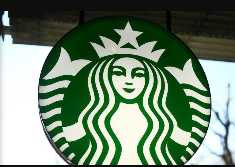 Starbucks、バリスタ向けAIアシスタント「Green Dot Assist」展開へ
